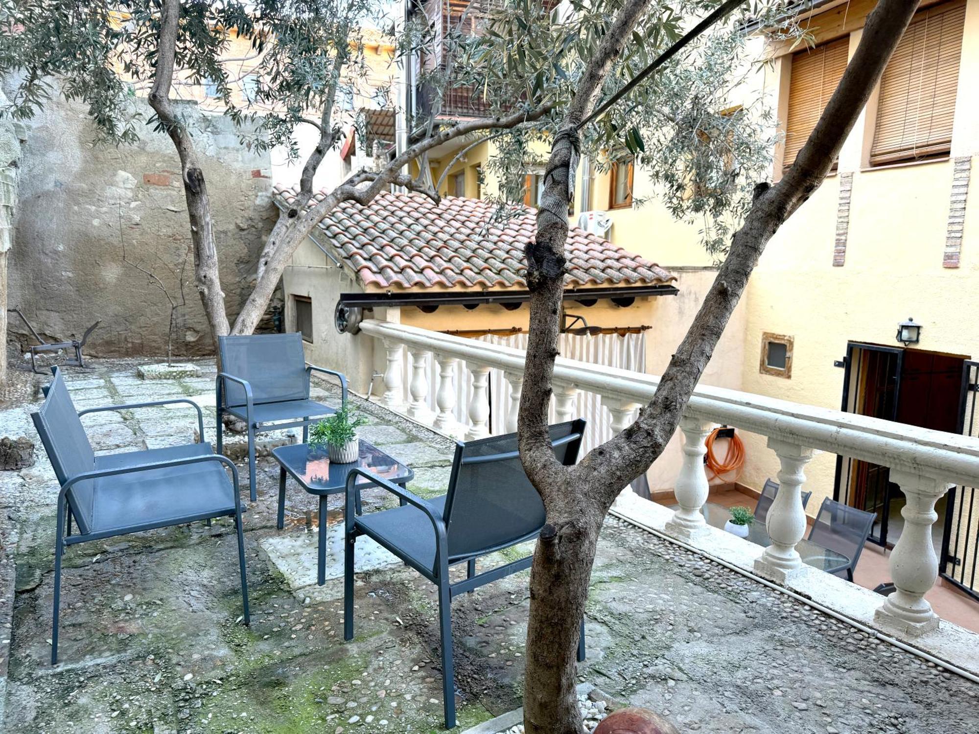 Vut Casa Orrios, En El Centro De Alcaniz. Exterior photo